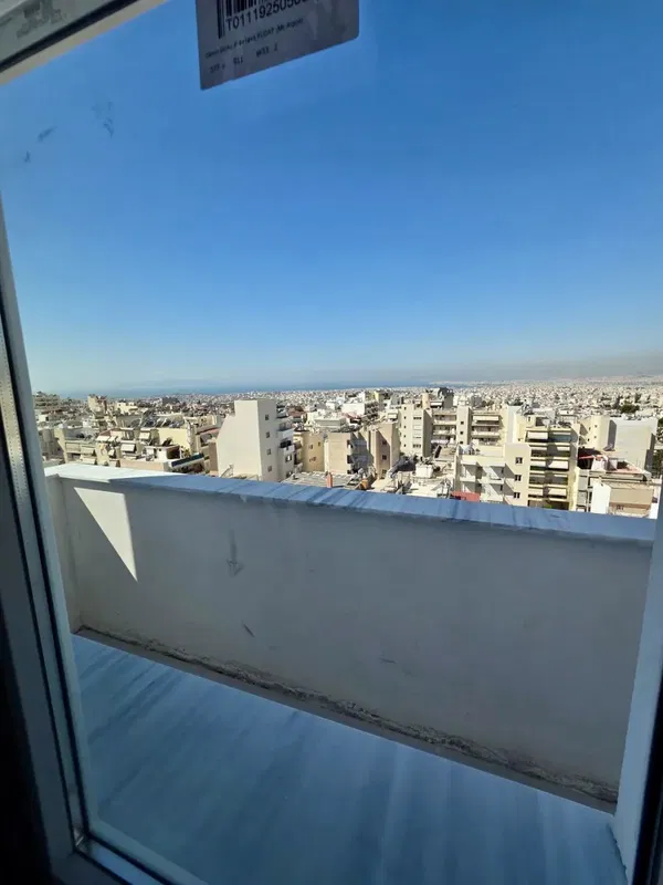 Sea-View 154 m² Apartment with Four Bedrooms for Sale in Ilioupoli, Athens Southern suburbs — photo 3