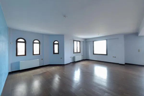 Sea View 405 m² Apartment with Four Bedrooms for Sale in Voula, Athens Southern suburbs — photo 4