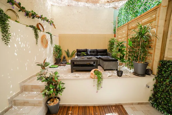 30 m² One-Bedroom Apartment for Sale in Center Athens, Athens Center
