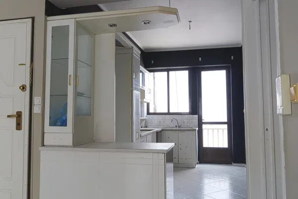 Sea View Two-Bedroom Apartment for Sale in Piraeus, Athens Southern suburbs — photo 3