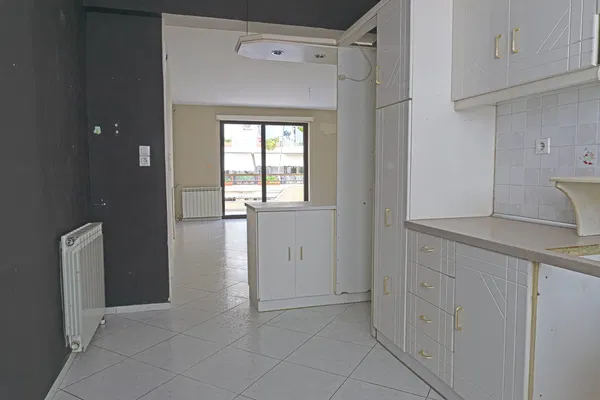 Sea View Two-Bedroom Apartment for Sale in Piraeus, Athens Southern suburbs — photo 4