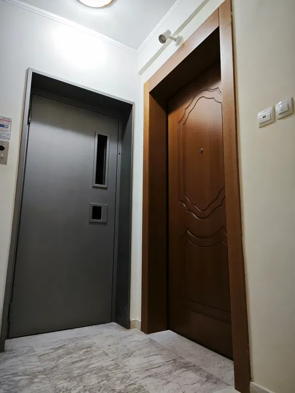 85 m² Two-Bedroom Apartment for Sale in Piraeus — photo 2