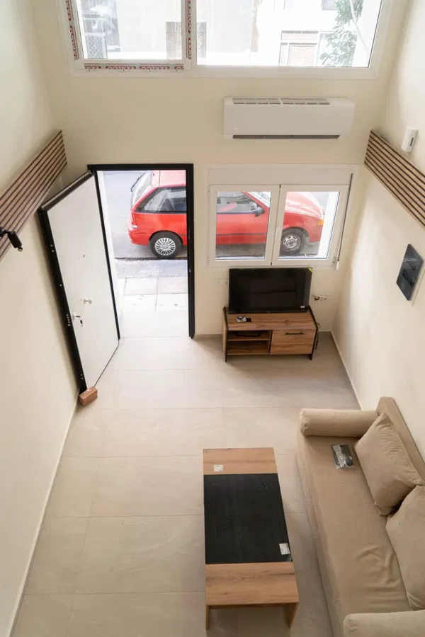 90 m² Two-Bedroom Apartment for Sale in Kallithea, Athens Southern suburbs — photo 2