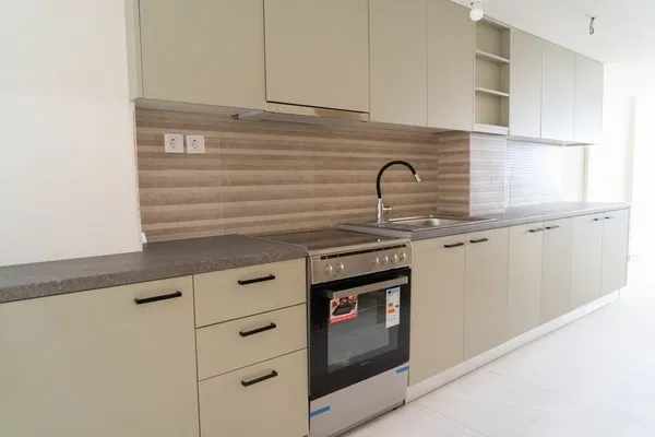 90 m² Two-Bedroom Apartment for Sale in Kallithea, Athens Southern suburbs — photo 3