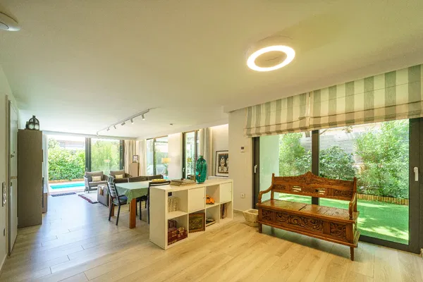 270 m² Four-Bedroom Newly Built Apartment for Sale in Glyfada, Athens Southern suburbs — photo 5