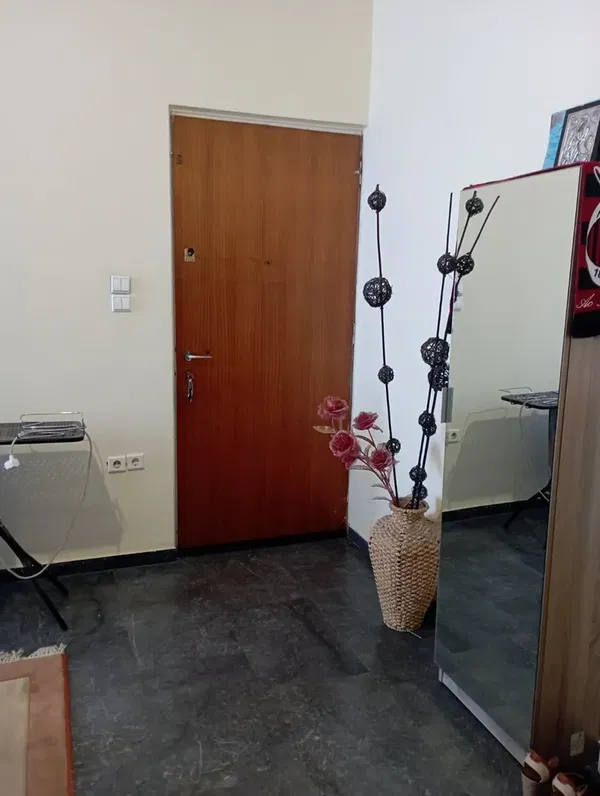 98 m² Two-Bedroom Apartment for Sale in Vyronas, Athens Eastern Suburbs — photo 2