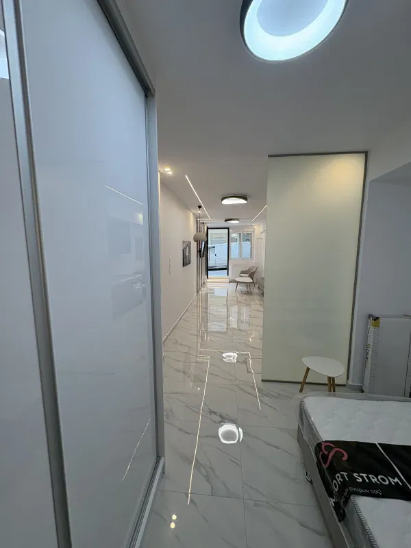 41 m² One-Bedroom Apartment for Sale in Piraeus — photo 2