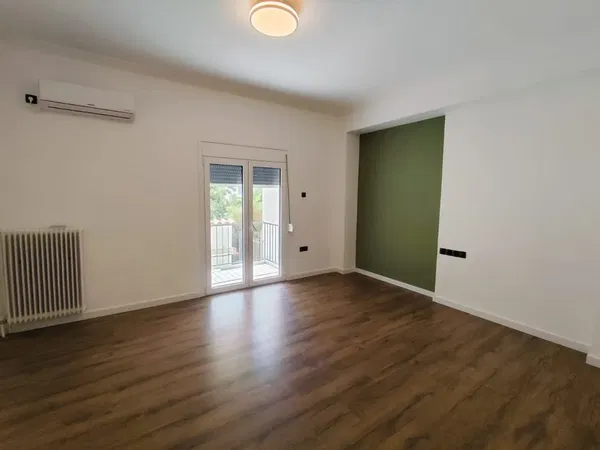 One-Bedroom Apartment for Sale in Ilisia, Athens Center with Lift — photo 2