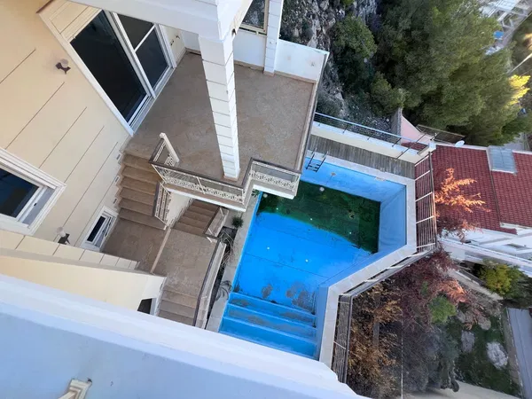 Sea View Five-Bedroom Villa for Sale in Voula, Athens Southern suburbs — photo 3