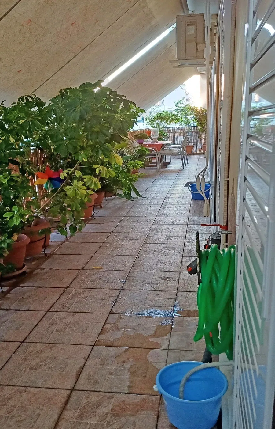 108 m² Apartment with Three Bedrooms for Sale in Piraeus, Athens