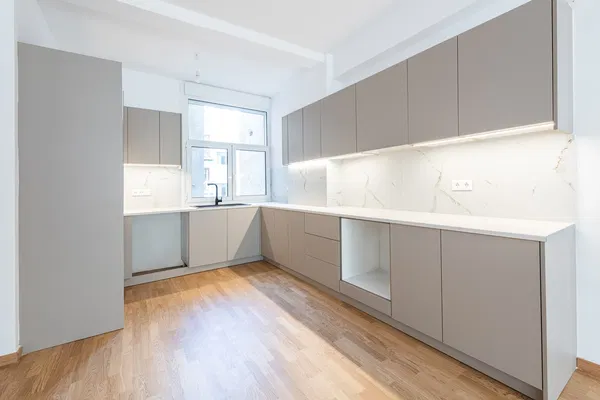 75 m² Two-Bedroom Apartment for Sale in Patision - Acharnon, Athens Center — photo 4