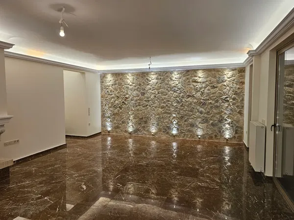 125 m² Three-Bedroom Apartment for Sale in Agia Paraskevi Athens, Athens Northern suburbs — photo 3