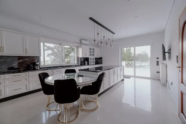 Eight-Bedroom Villa for Sale in Agios Dimitrios, Athens Southern suburbs — photo 4