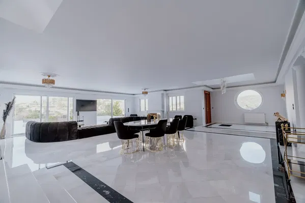 Eight-Bedroom Villa for Sale in Agios Dimitrios, Athens Southern suburbs — photo 3