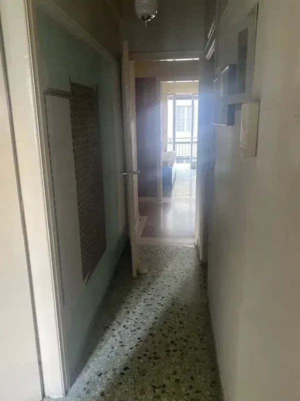 65 m² One-Bedroom Apartment for Sale in Piraeus, Athens — photo 4