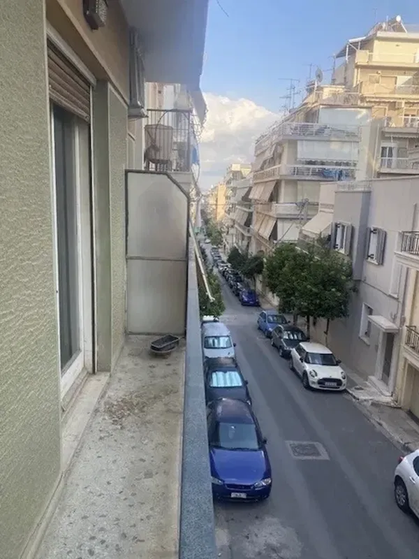 65 m² One-Bedroom Apartment for Sale in Piraeus, Athens
