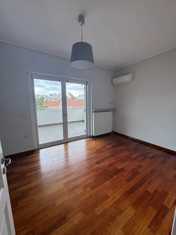 100 m² Two-Bedroom Apartment for Sale in Nea Erythraia, Athens Northern suburbs — photo 3