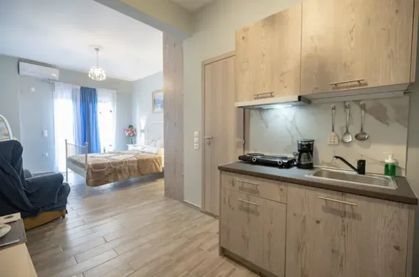 43 m² Two-Bedroom Apartment for Sale in Gazi - Metaxourgio - Votanikos, Athens Center — photo 5