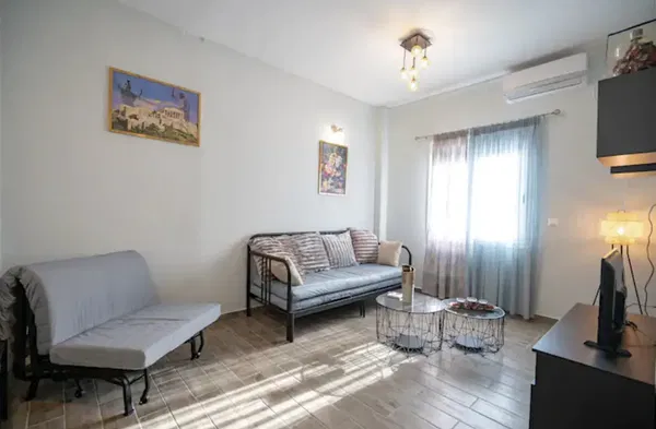 43 m² Two-Bedroom Apartment for Sale in Gazi - Metaxourgio - Votanikos, Athens Center — photo 2