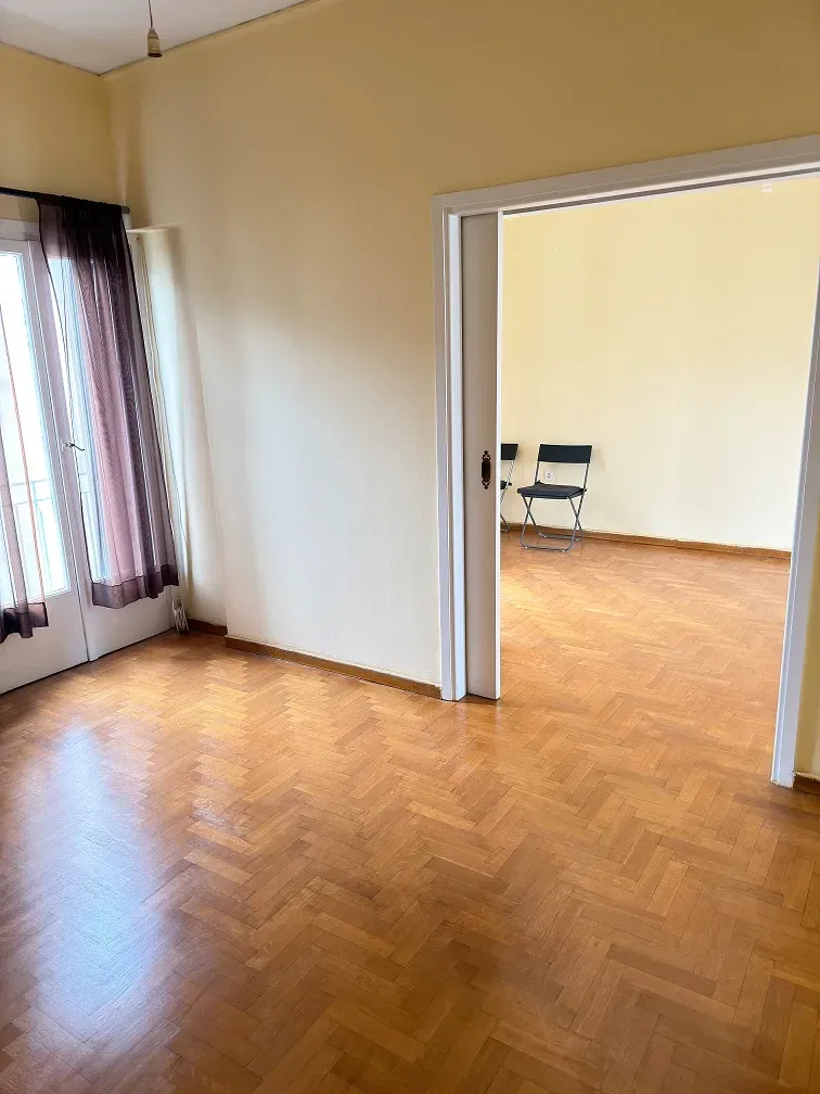 70 m² Three-Bedroom Apartment for Sale in Exarchia - Neapoli, Athens Center