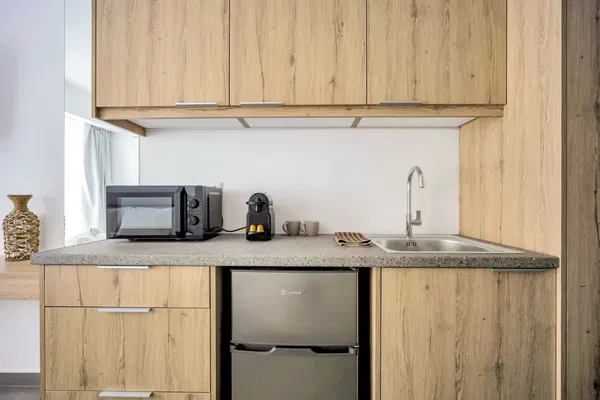 Renovated 100 m² Apartment with Four Bedrooms for Sale in Center Athens, Athens Center — photo 4