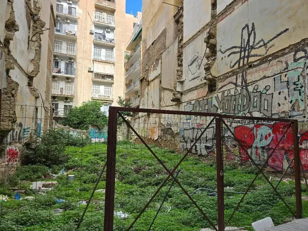 271 m² Plot of Land for Sale in Exarchia - Neapoli, Athens Center — photo 4