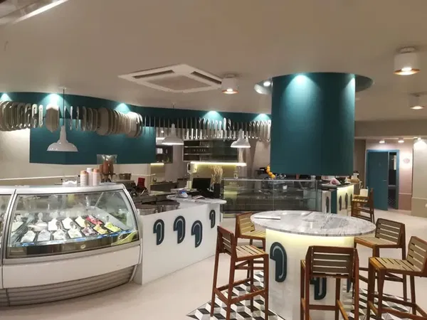 300 m² Business for Sale in Platanias, Chania — photo 3