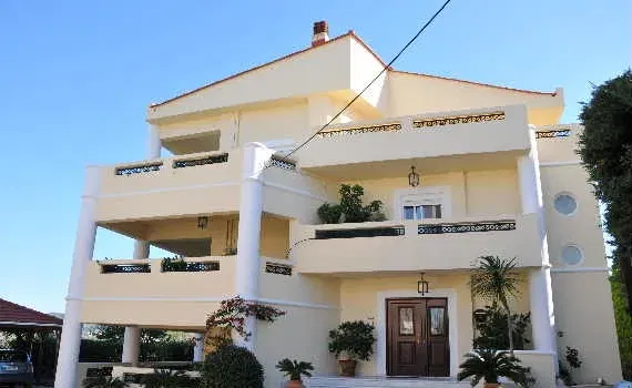 145 m² Apartment with Three Bedrooms for Sale in Rhodes, Dodecanese Islands — photo 3