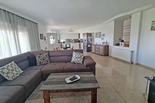 145 m² Apartment with Three Bedrooms for Sale in Rhodes, Dodecanese Islands — photo 5
