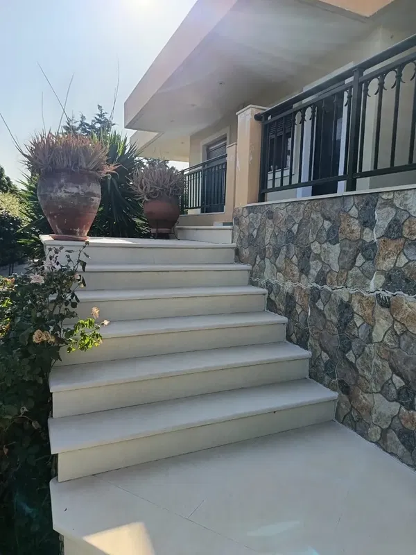 250 m² Villa with Five Bedrooms for Sale in Rhodes, Dodecanese Islands with Ceiling fan — photo 2