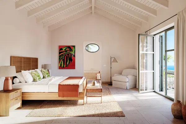 370 m² Three-Bedroom Villa for Sale in Marbella, Spain — photo 5