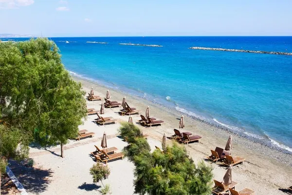 141 m² Apartment with Two Bedrooms for Sale in Limassol, Cyprus — photo 3