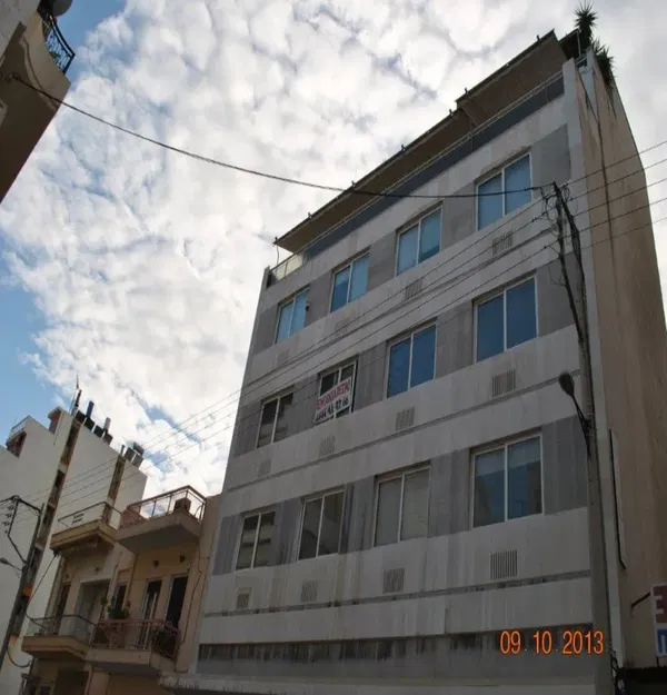 Building for Sale in Piraeus, Athens