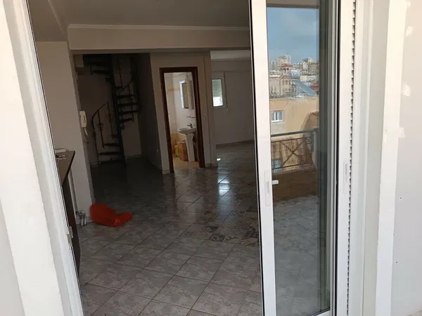 75 m² One-Bedroom Apartment for Sale in Piraeus — photo 3