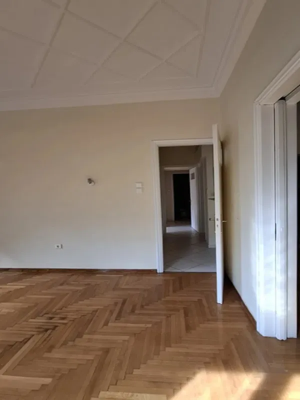 Three-Bedroom Apartment for Sale in Piraeus — photo 4