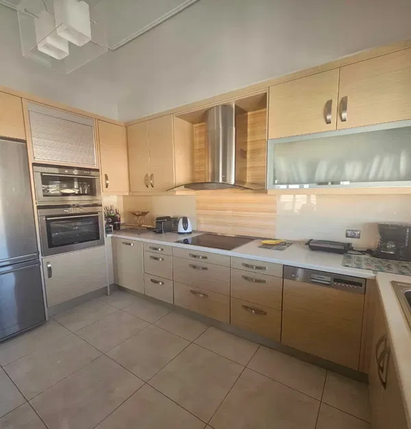 Sea View 110 m² Apartment with Two Bedrooms for Sale in Elliniko, Athens Southern suburbs — photo 3
