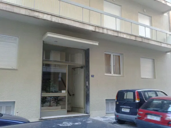 77 m² Apartment with Two Bedrooms for Sale in Ampelokipoi, Athens Center — photo 2