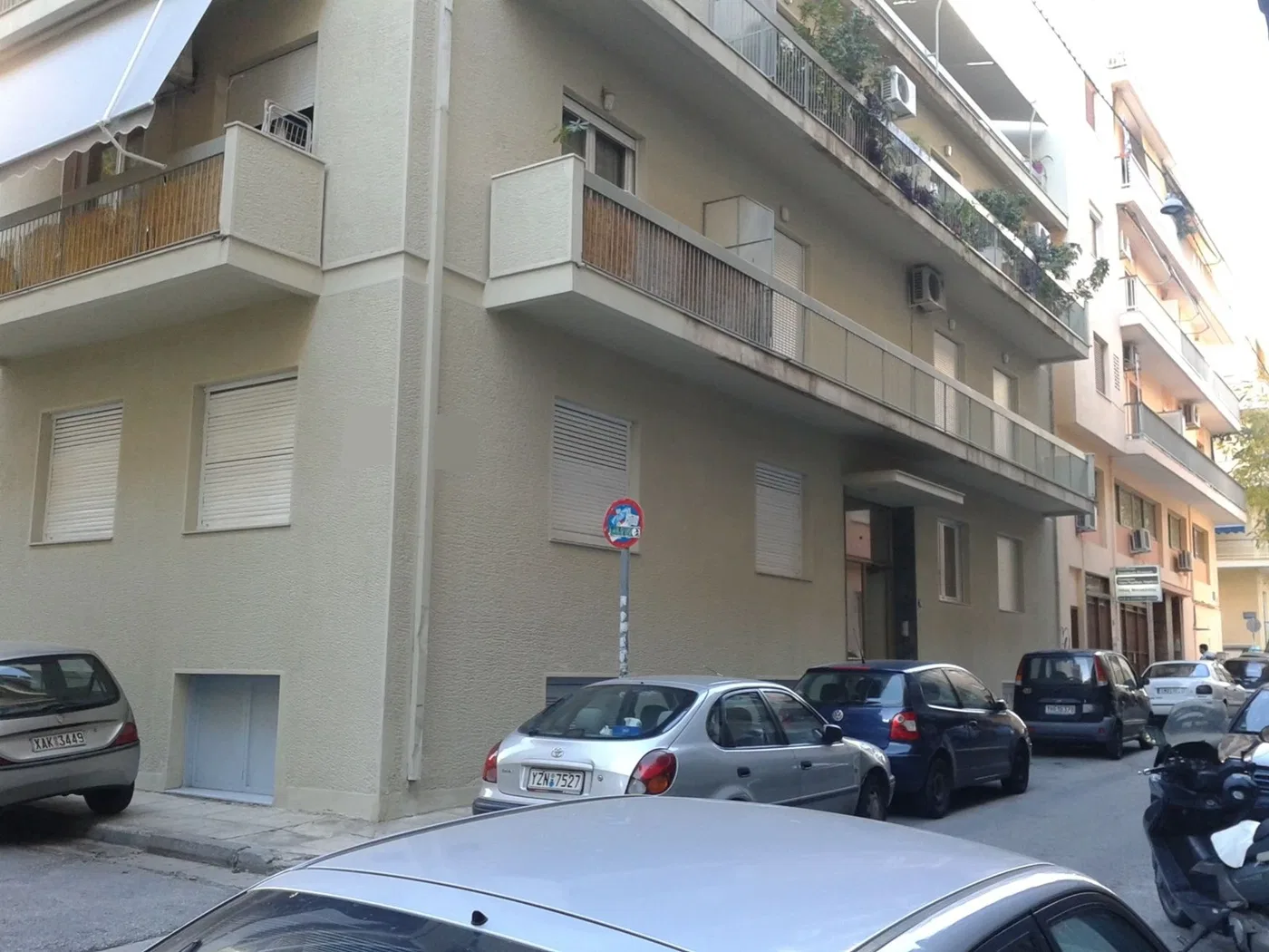 77 m² Apartment with Two Bedrooms for Sale in Ampelokipoi, Athens Center