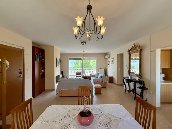 118 m² Three-Bedroom Apartment for Sale in Alimos, Athens Southern suburbs — photo 4