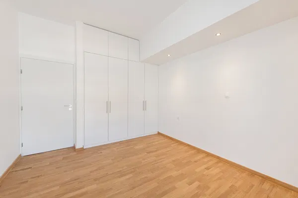 120 m² Three-Bedroom Apartment for Sale in Kallithea, Athens Southern suburbs — photo 2