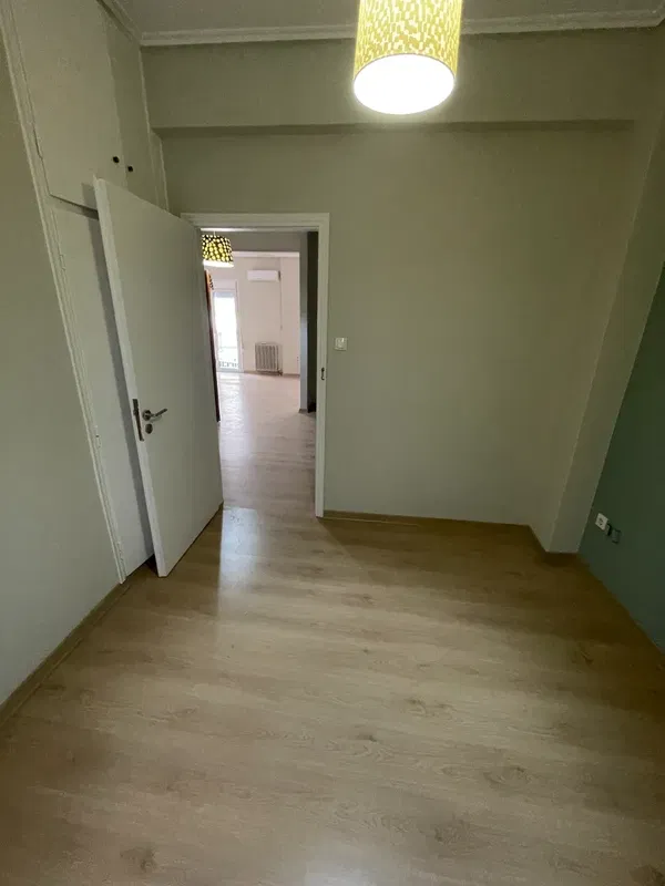 74 m² Two-Bedroom Apartment for Sale in Piraeus, Athens — photo 3