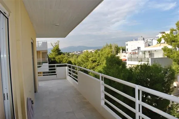90 m² Three-Bedroom Apartment for Rent in Marousi, Athens Northern suburbs — photo 2