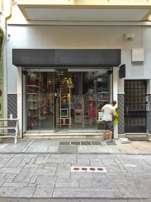 400 m² Commercial Space for Rent in Center Athens, Athens Center — photo 2