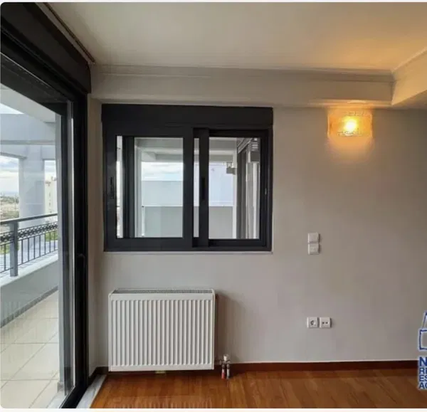 130 m² Three-Bedroom Apartment for Rent in Glyfada, Athens Southern suburbs — photo 2