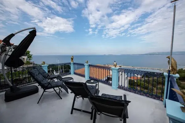 Sea View 270 m² Villa with Five Bedrooms for Sale in Skopelos, Sporades Islands — photo 3