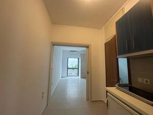 25 m² One-Bedroom Apartment for Sale in Chania — photo 5
