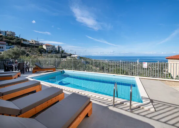Sea-View Villa for Sale in Maroulas, Rethymnon — photo 4