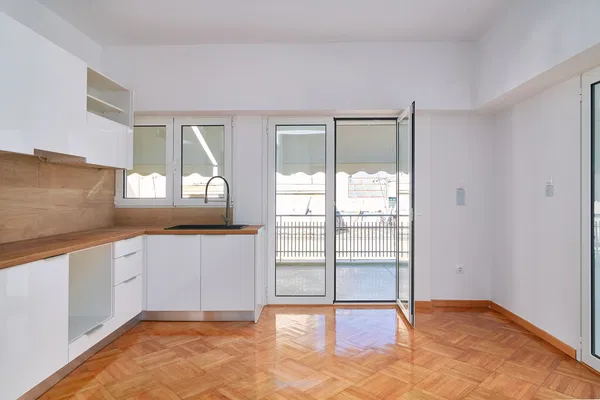 93 m² Apartment with Three Bedrooms for Sale in Patision - Acharnon, Athens Center — photo 3