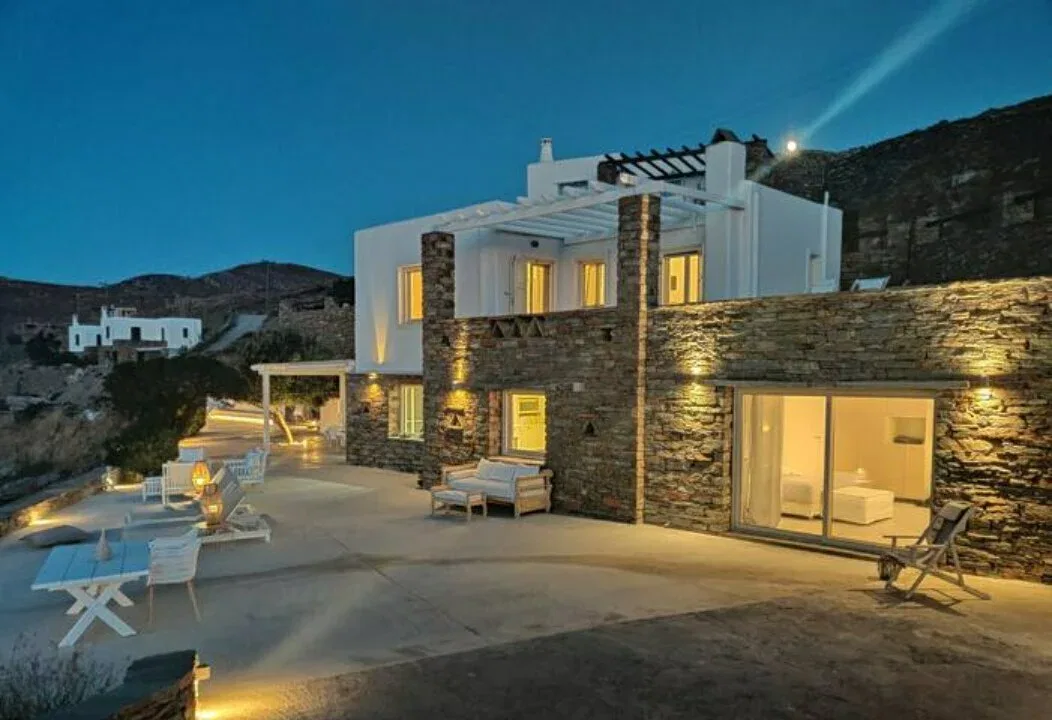 Sea View Four-Bedroom Villa for Sale in Kea, Cyclades
