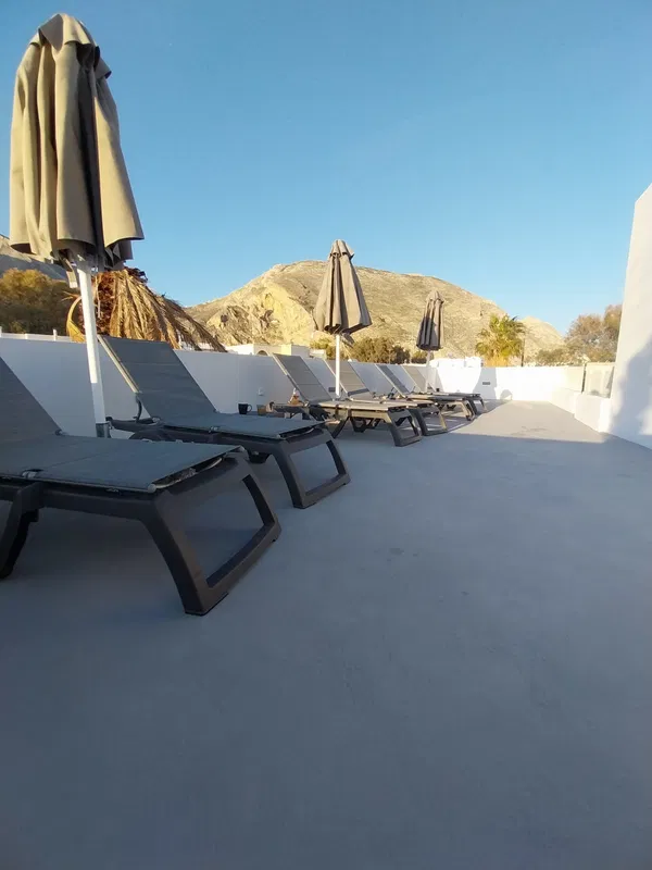 270 m² Renovated Hotel for Sale in Santorini, Cyclades — photo 2